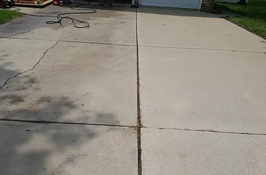 Concrete Power-Washing